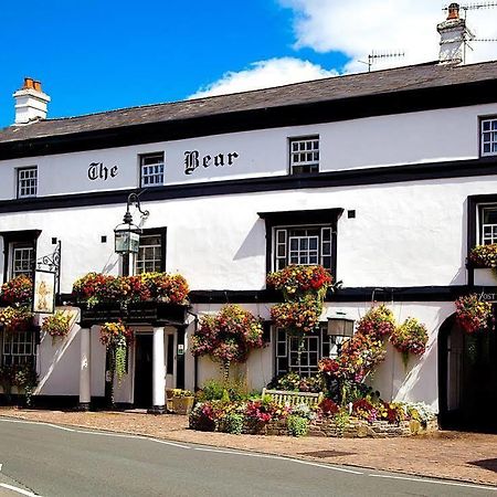 Bear Crickhowell Hotel Exterior photo